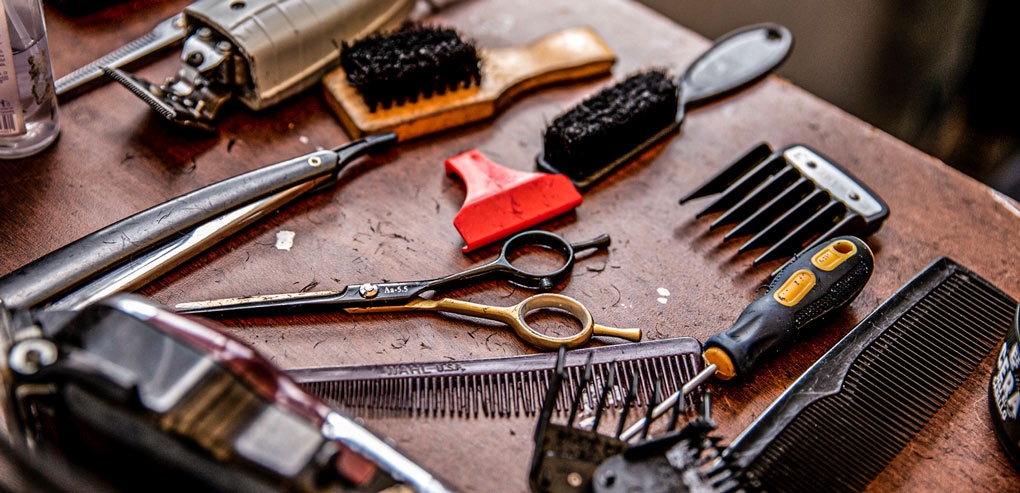 Anner, un barbero de Timbiquí