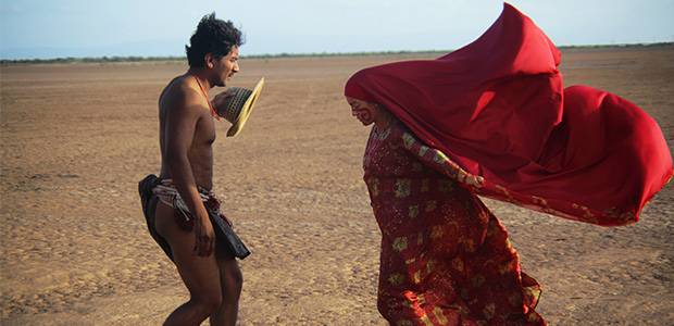 Pájaros de verano: la manta bailando en el desierto