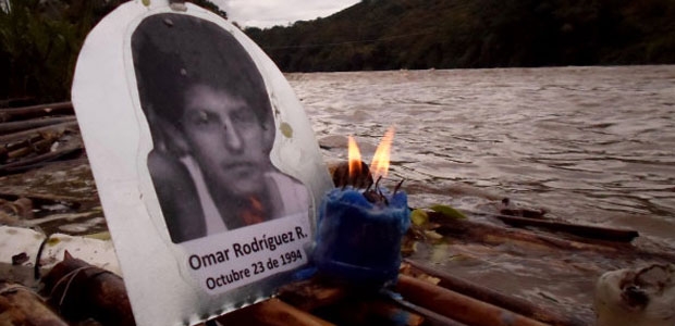 Los muertos bajan por el río